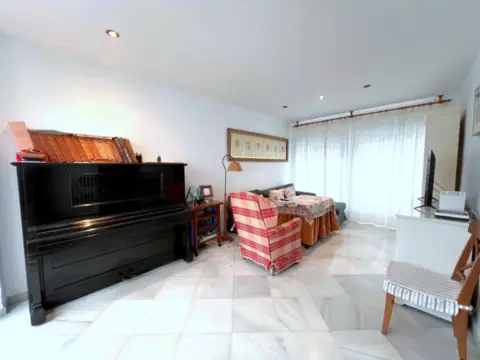 Casa en Zona Ronda de Triana-Cartuja