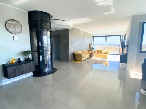Chalet unifamiliar en Avenida de Juan Carlos I, 1