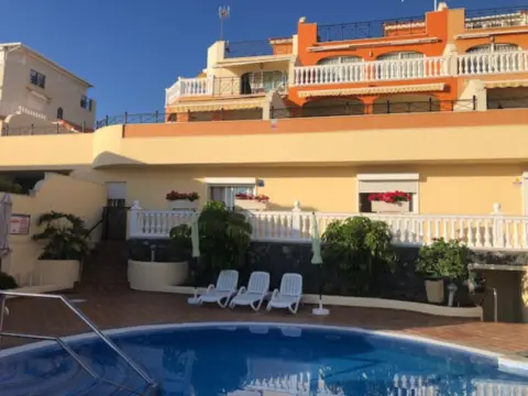 Casa en Avenida Juan Carlos I, 53