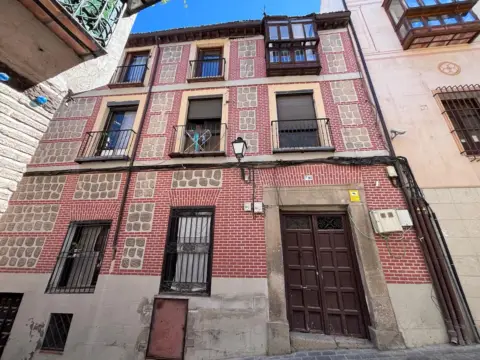 Piso en calle del Cristo de la Luz