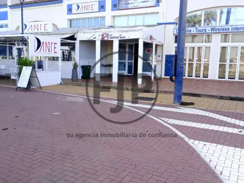 Local comercial en Paseo del Pinillo, 17