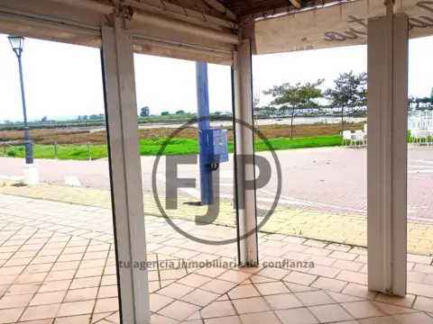 Local comercial en Paseo del Pinillo, 17