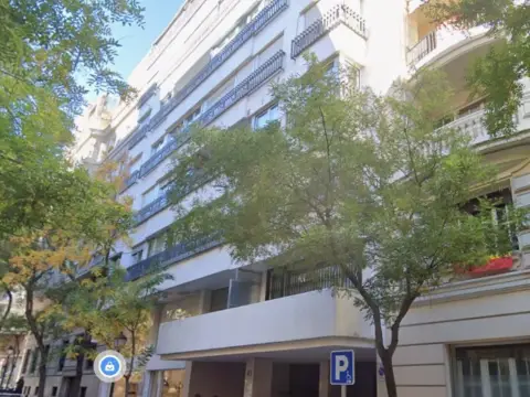 Piso en calle de Ayala