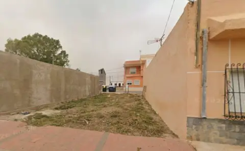 Terreno en calle de la Sierra de Carrascoy, 27