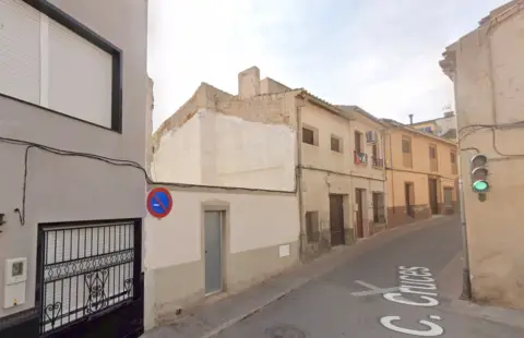 Terreno en calle del Calvario, 2