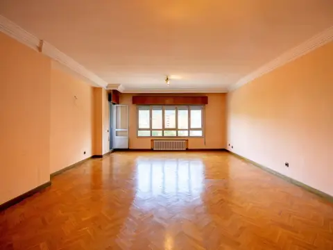 Piso – Oviedo