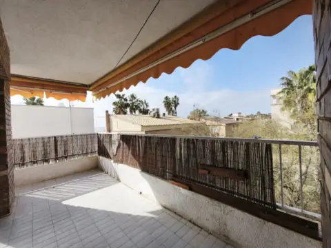 Piso en Plaça Narcís Monturiol