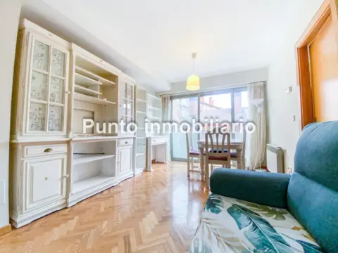 Piso en calle de la Alborada