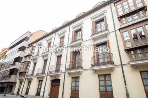 Piso en calle de Núñez de Arce