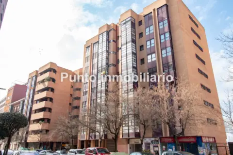 Piso en Plaza de Tenerías