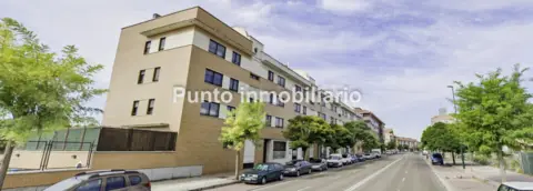 Piso en calle de Vega Sicilia