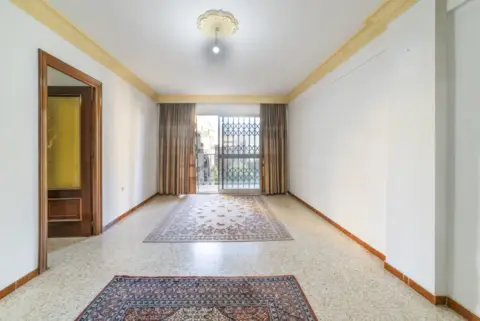 Piso en Plaza de la Romería