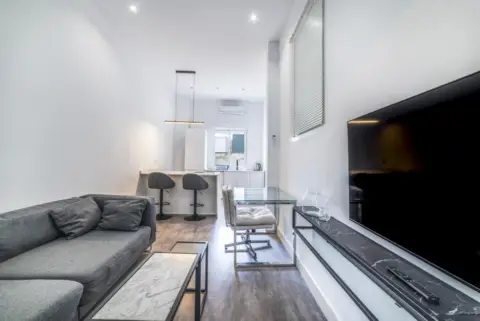 Piso en calle Beatriz de Suabia, 41