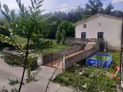 Casa adosada en Riva de Ruesga