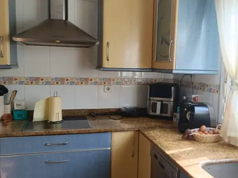 Chalet unifamiliar en Barrio del Puente