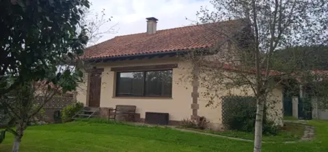 Chalet unifamiliar en Barrio de la Vallejada de San Miguel