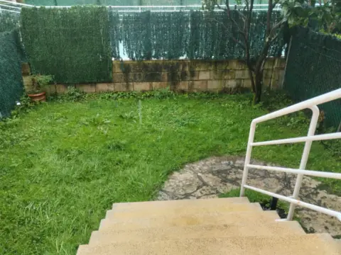 Chalet adosado en Avenida de la Libertad