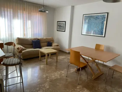 Piso en Actur-Rey Fernando