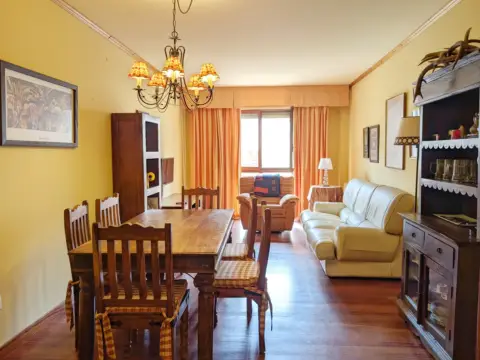 Piso en calle de la Baja, 1