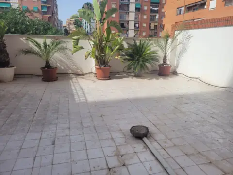 Piso en calle del Litógrafo Pascual y Abad, 29