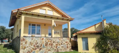 Chalet unifamiliar en Ituero y Lama