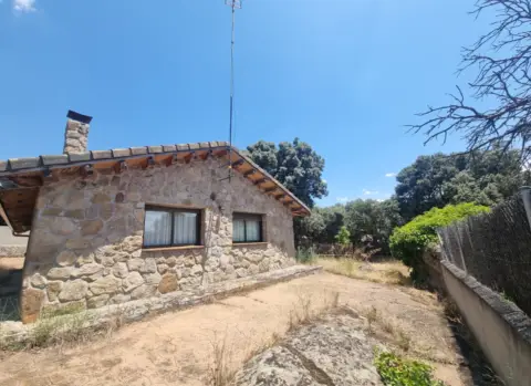 Chalet unifamiliar en Avenida Coto San Isidro