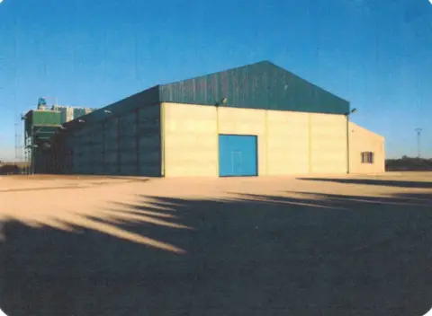 Nave comercial en Villarrobledo