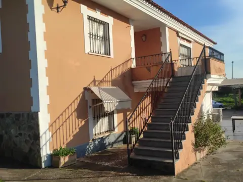 Chalet en calle Dehesilla de Calamón