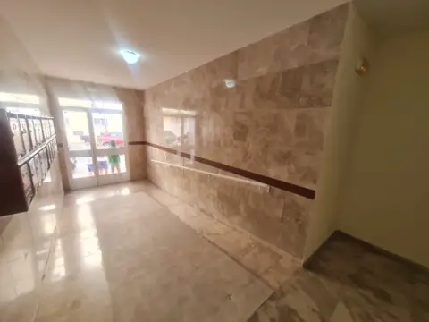 Estudio en calle de Julia Urdaín Zubelzu