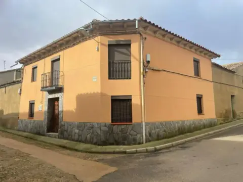 Casa en calle de Rosario