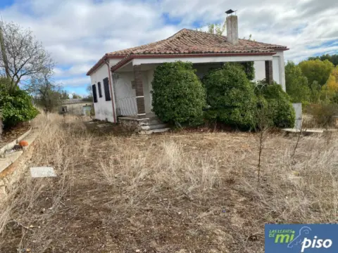 Chalet unifamiliar en Urbanización Pago La Venta, nº 1