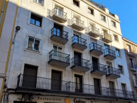 Piso en calle de San Benito