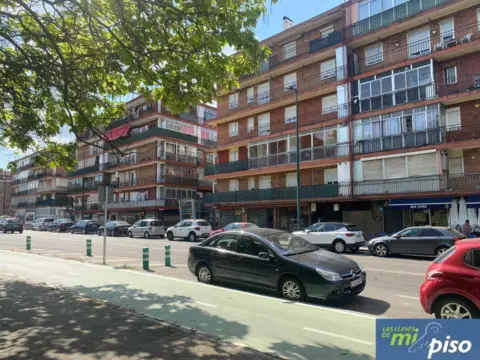 Piso en Paseo Juan Carlos I, 65