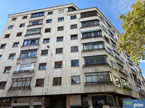 Piso en Plaza del Colegio de Santa Cruz, 10