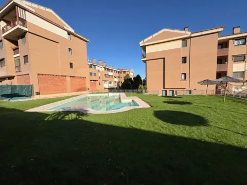 Piso en Avenida José Luis Lasa