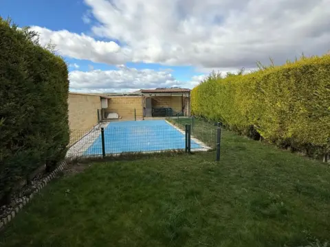 Chalet adosado en Camino de Simancas