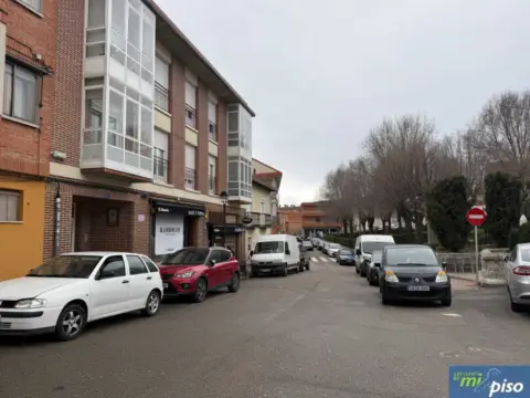 Piso en Plaza Mayor, 6