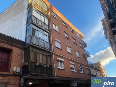 Piso en calle Nueva