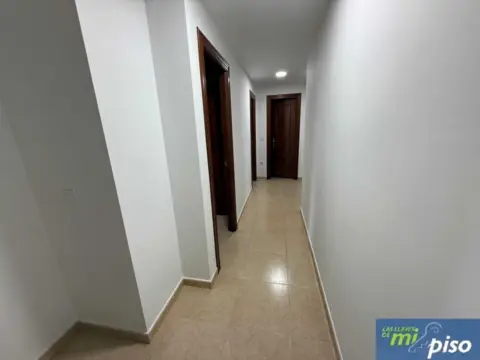 Piso en calle Tomillo, 2