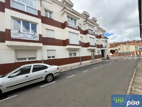 Piso en calle de la Cruz
