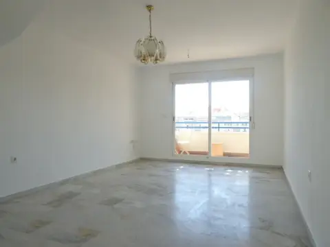 Ático en Avenida José Manuel Vallés, 15