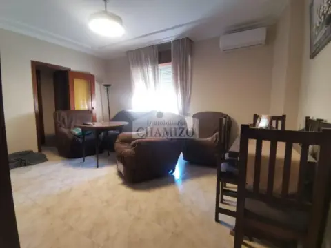 Piso en calle Semicentro, nº 1