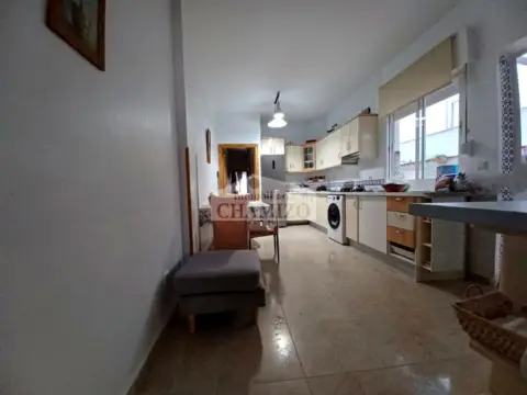 Piso en calle de San Francisco, 63