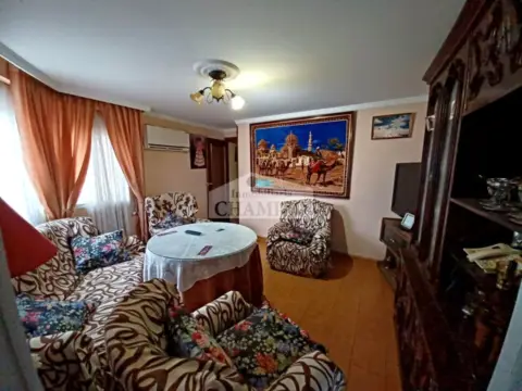 Piso en calle de San Francisco, 63