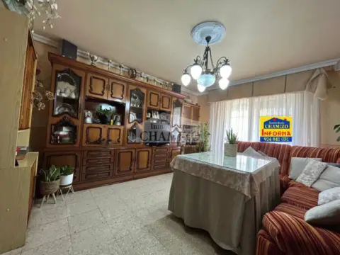 Piso en calle de San Francisco, 63