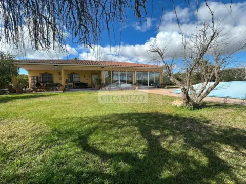 Chalet en calle de San Francisco, 63