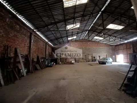 Nave comercial en calle de San Francisco, 1
