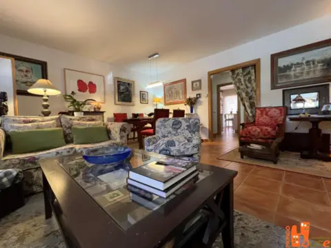 Chalet adosado en calle Real Campo de Polo