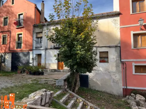 Casa en Carretera de Torrecaballeros