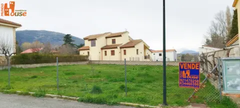 Terreno en calle Ribera de los Molinos